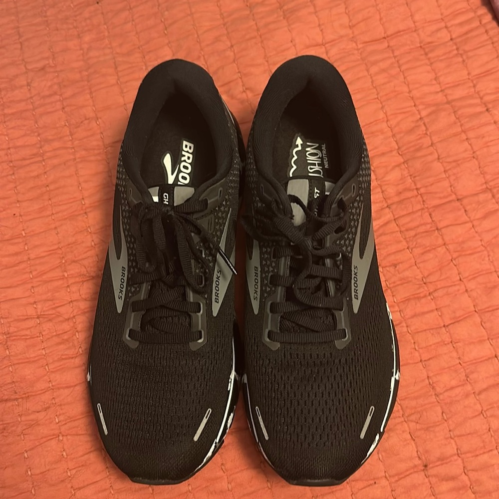Brooks Ghost 14